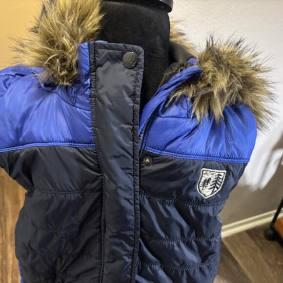 American Eagle Outfitters Black/Blue Faux Fur Trimmed Hood Puffer Vest EUC XXL - Picture 2 of 6